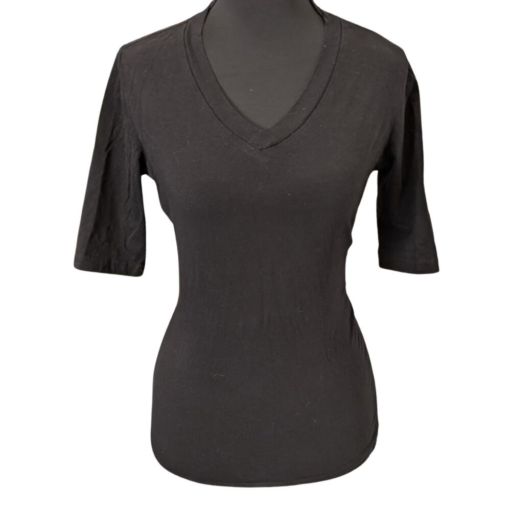 Bella Bird Black V-Neck Half Sleeve Undershirt | Women's M